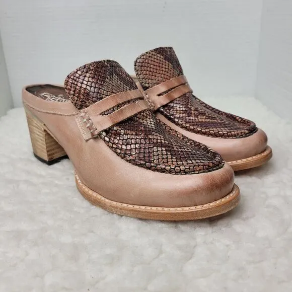 Freebird By Steven Collins Women's Mule Shoes Size 11  Vamp Blush Pink Snake