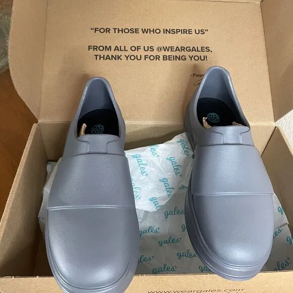Gales/nurse/lightweight/slip resistant/waterproof slip on shoes