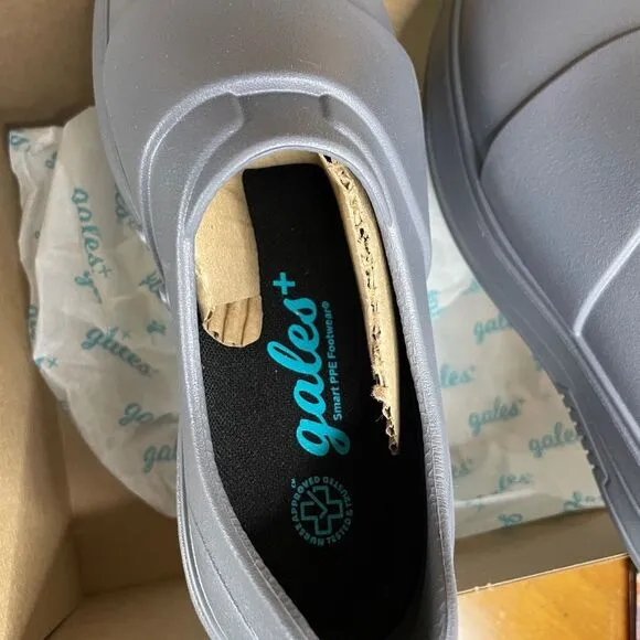 Gales/nurse/lightweight/slip resistant/waterproof slip on shoes