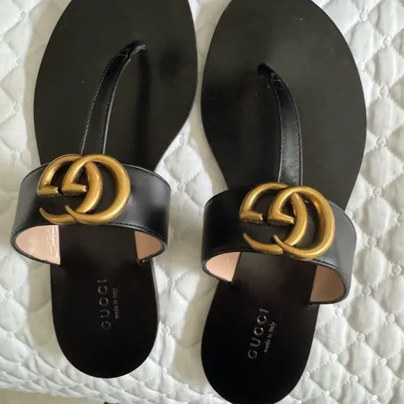 Gucci - Black Sandals - 36.6