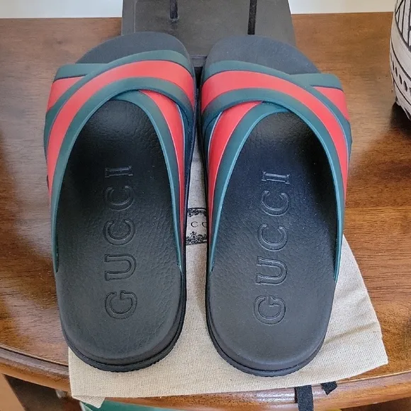 Gucci Women's Black and Red Slide Sandals