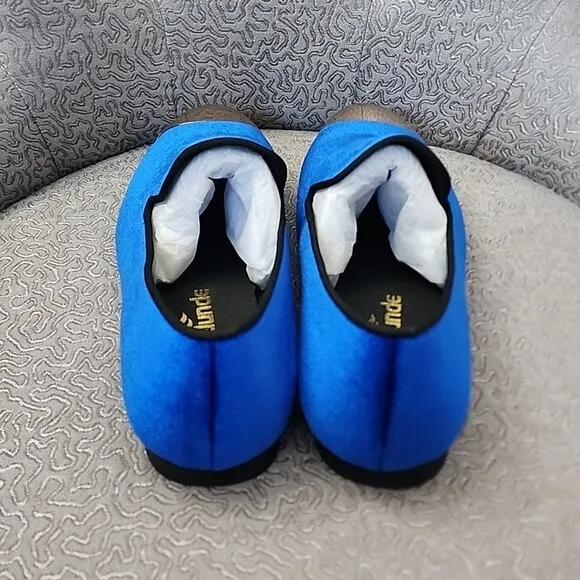 Harpelunde Blue Velvet Look Shoes with Shiny Tip, NIB, 12