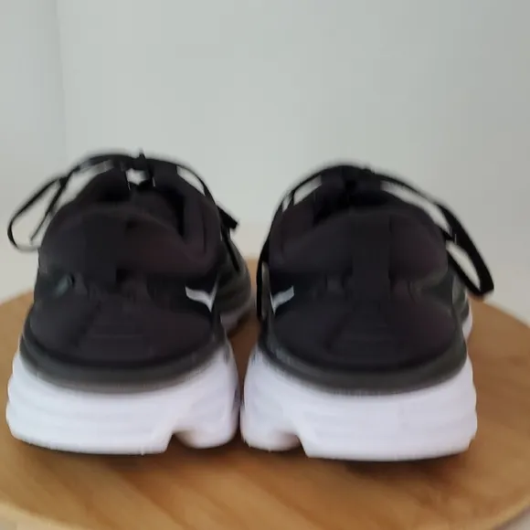 Hoka Bondi 8 Women's Black Running Shoes Size 8 Wide