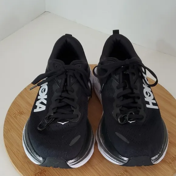 Hoka Bondi 8 Women's Black Running Shoes Size 8 Wide