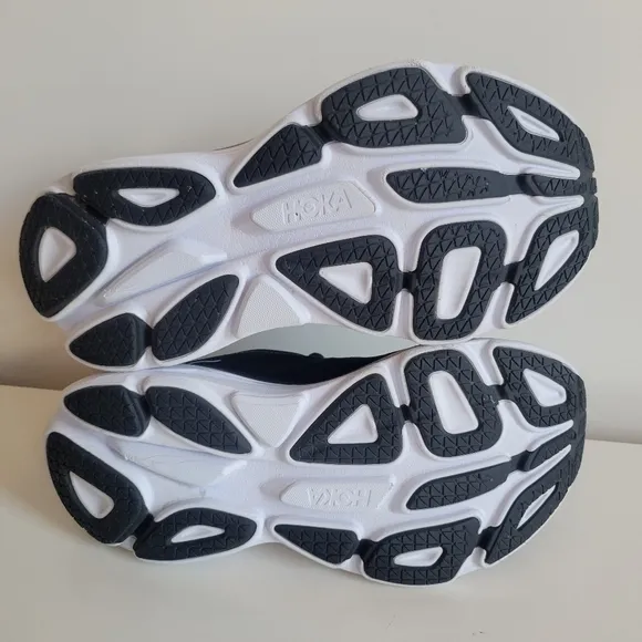 Hoka One Bondi 8 Black Running Shoes Womens Size 10.5 Wide 1127954 BWHT