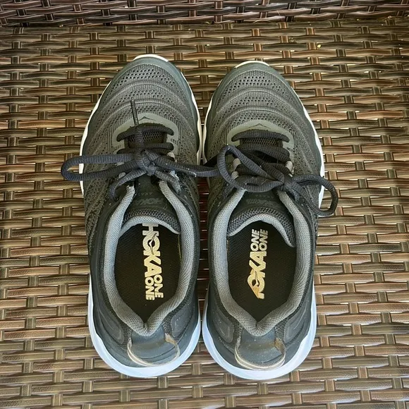 Hoka One One Akasa Shoes - Size 6.5D