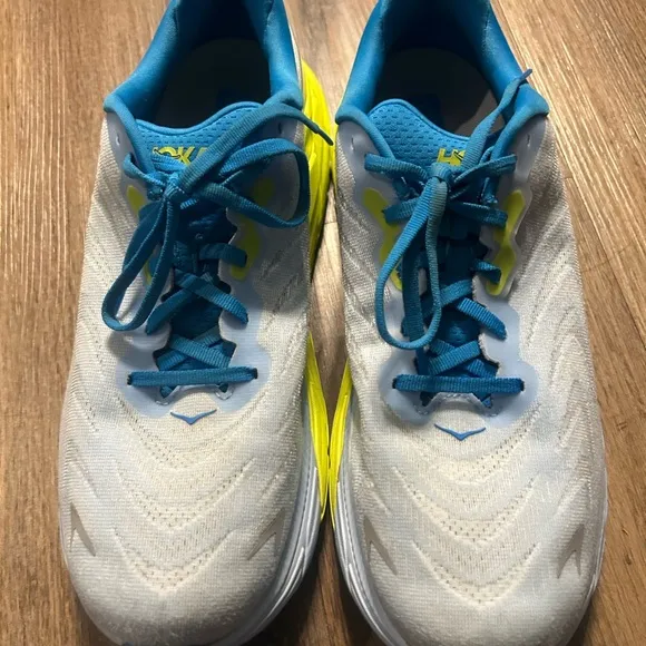 Hoka One One Arahi 6 Mens 10.5 2E Ice Water Evening Primrose Running Shoes Wide