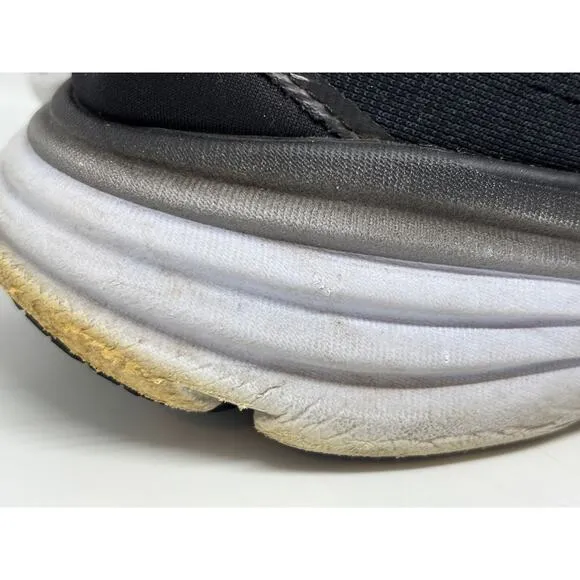 HOKA One One BONDI 8 Women's Size 7.5 D Wide Black White Athletic Sneakers Shoes