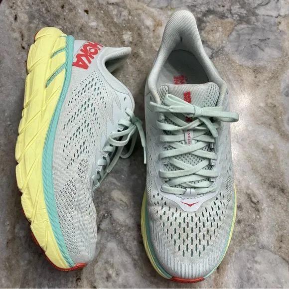 HOKA One One Clifton 7 Wide Running Shoes Women 10D