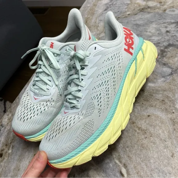 HOKA One One Clifton 7 Wide Running Shoes Women 10D