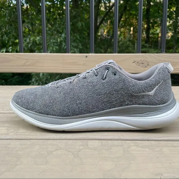 Hoka One One Hupana Flow Wool gray shoes