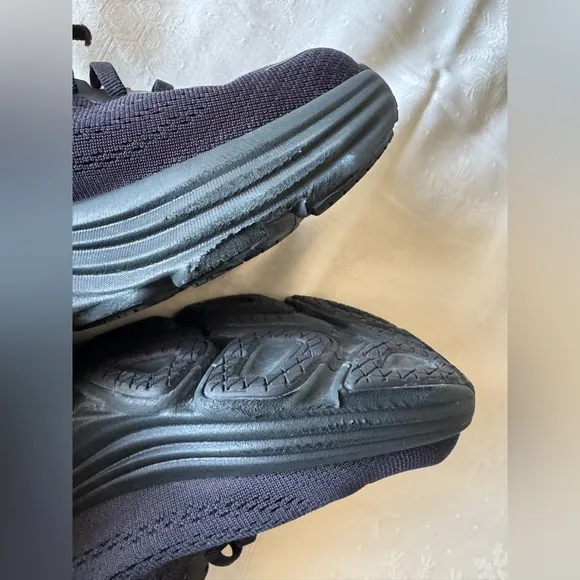 HOKA women’s Black Running Shoes Size 6.5
