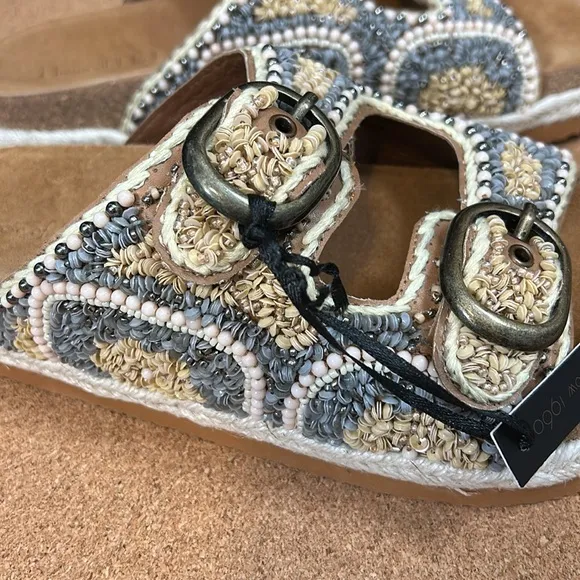 House of Harlow 1960 Natural Tones Embellished Sandals Size 8 New