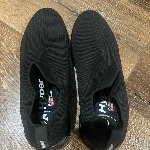 Hyper rememory foam Swiss design size 9 black NWOT