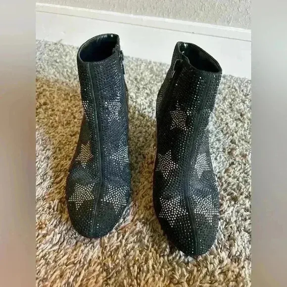 INC black ankle booties encrusted with crystals and stars size 6 1/2m bedazzled