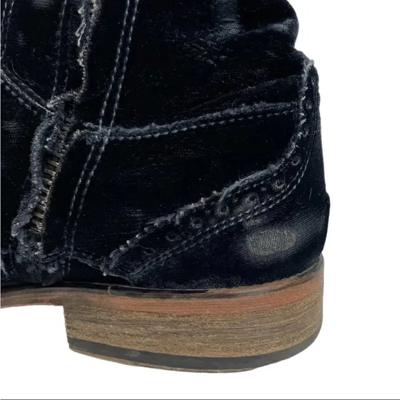 John Varvatos Fleetwood Black Velvet Wingtip Boots Mens Size 7 Distressed Italy