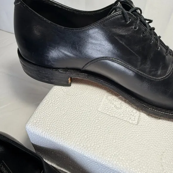 Johnson and Murphy Black  24-4971 Mens 10.5