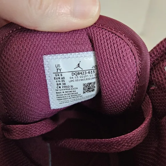 Jordan 1 Mid Cherrywood Red/White/Grey 7Y (DQ8423 615)