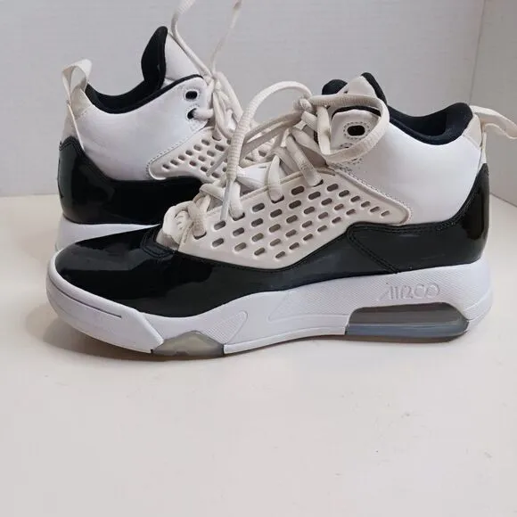 Jordan Maxin 200 Youth Sneaker size 6.5Y Shoes