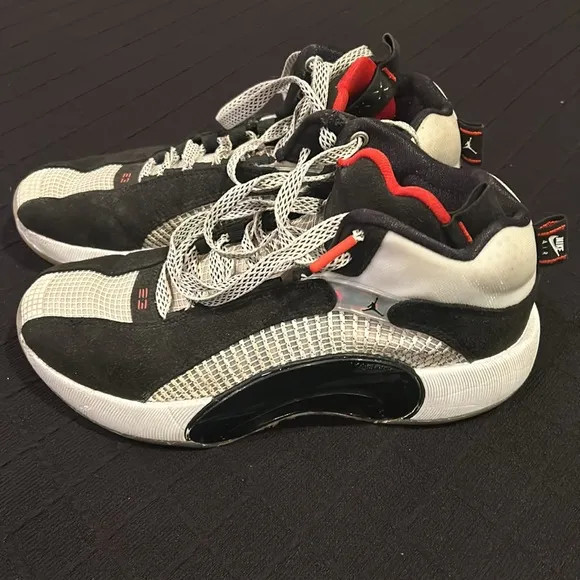 Jordan XXXV in good worn condition!size 5.5