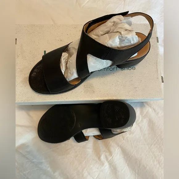 Josef Seibel Black Juna 02 sandal- Size 10