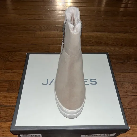 J/Slides NYC Tristan Cozy Lining Suede Sneaker Booties Taupe Women’s Size 5.5