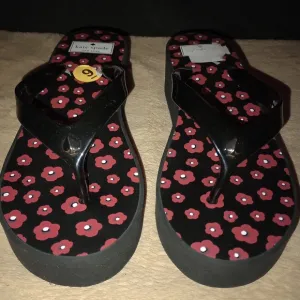 Kate Spade New York Poppy Flower wedge sandals women Size 9