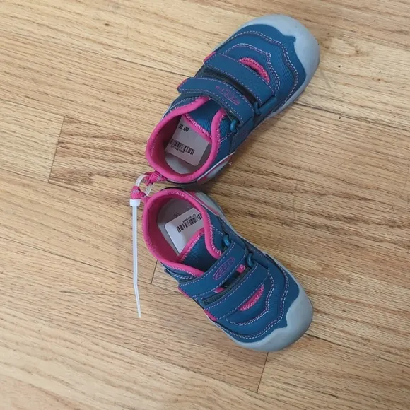 Keen Knotch Hollow Sneaker