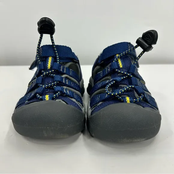 Keen Newport H2 Blue and Gray Closed Toe Sandals Toddler Size 8
