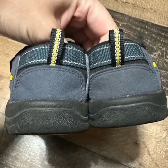 Keen Newport H2 Big Kids Shoes