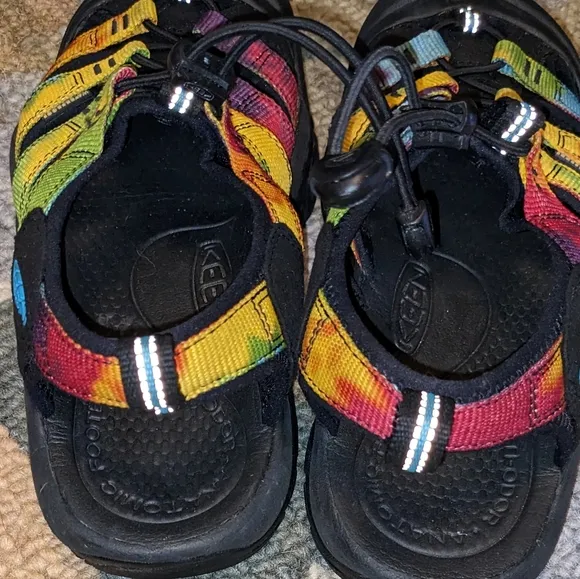Keen Newport Retro Tye Dye Shoes