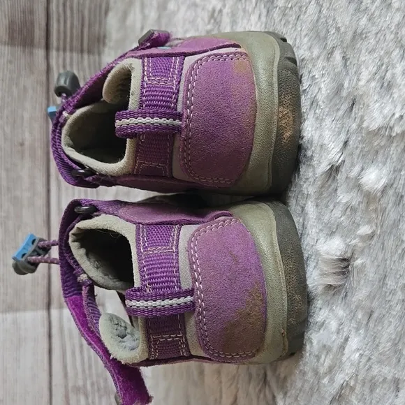 Keen Purple/Grey Water Shoes, Toddler Girls Size 11, Great Condition