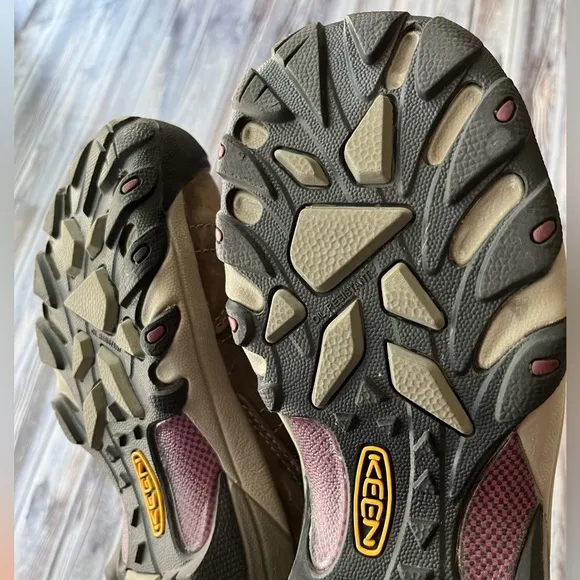KEEN UTILITY DETROIT  WOMEN'S LOWWATERPROOF STEEL SAFETY TOE HIKER WORK BOOTS