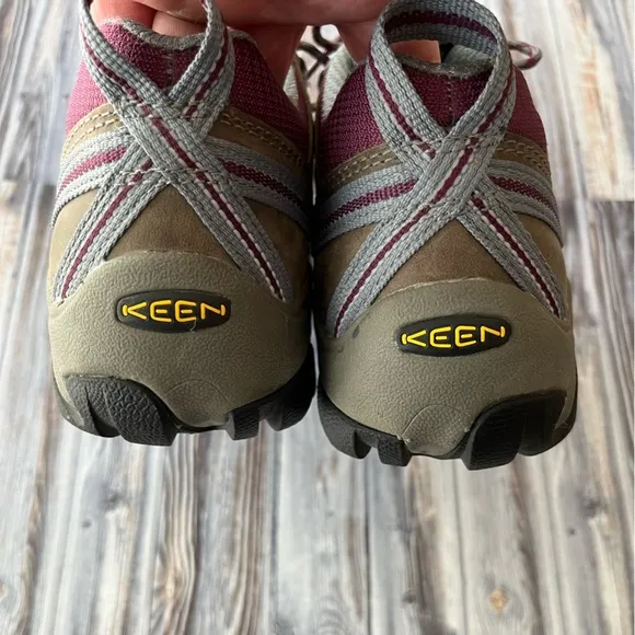 KEEN UTILITY DETROIT  WOMEN'S LOWWATERPROOF STEEL SAFETY TOE HIKER WORK BOOTS