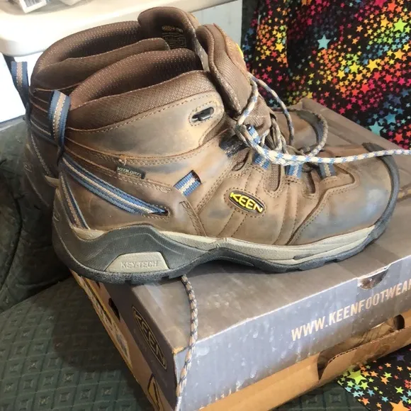 KEEN Utility Men's Detroit XT Mid Height Steel Toe Waterproof Work Boots 🥾