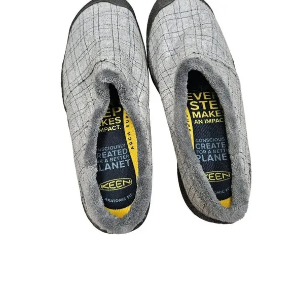 Keen Womens Slip-On Slippers 39.5 US 9 Gray Fleece Lining Comfort Indoor Shoes