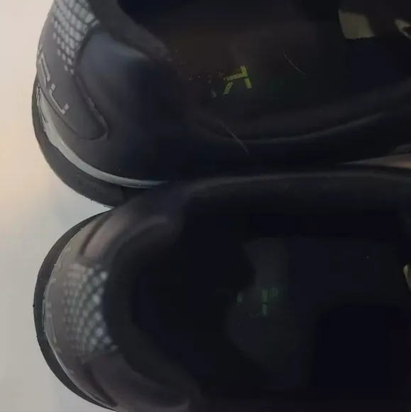 Kuru Mens Jet Black Charcoal Quantum Wide Athletic Shoes US 14