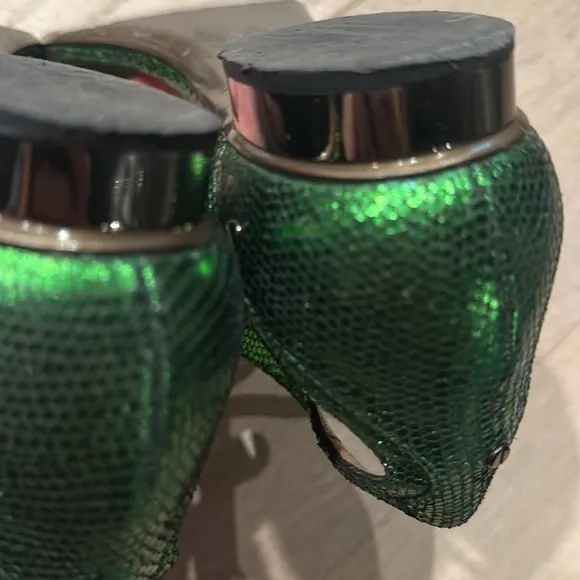 Lanvin designer metallic green sandals size 40
