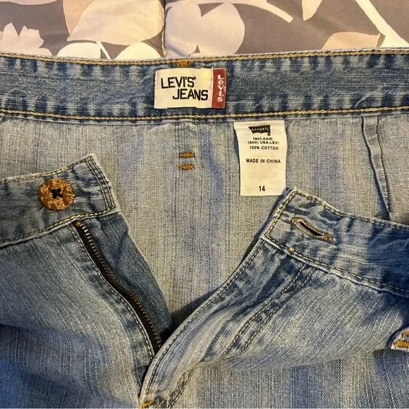 Levi’s Red Tag Denim Jean Skirt