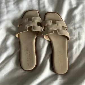 Light Tan Sandals