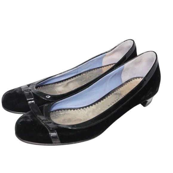Marc Jacobs Black Velvet &amp; Patent Leather Bow Kitten Heels, Size 38