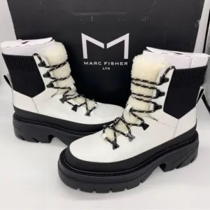 Marc Fisher Izuma Lugsole Leather Boots Winter White Size 6 New