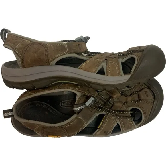 Men’s Keen Newport Footbed Brown Tan Sandals Active Water Shoes Size 9.5