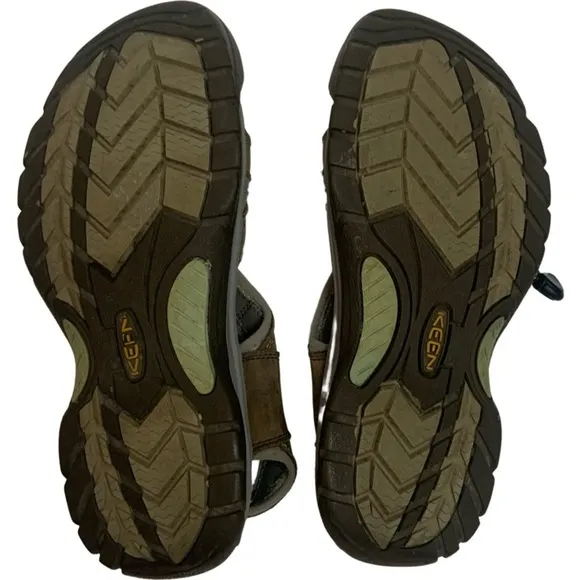Men’s Keen Newport Footbed Brown Tan Sandals Active Water Shoes Size 9.5