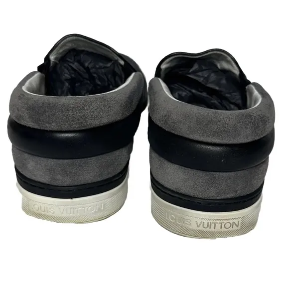 Men’s Louis Vuitton Slip On Shoes Gray 7.5 US / 6.5 UK