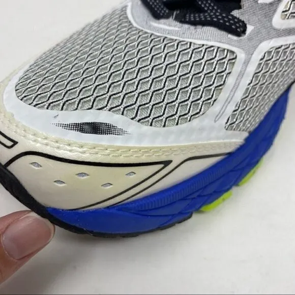 Men’s New Balance M860WB6 running shoes WIDE