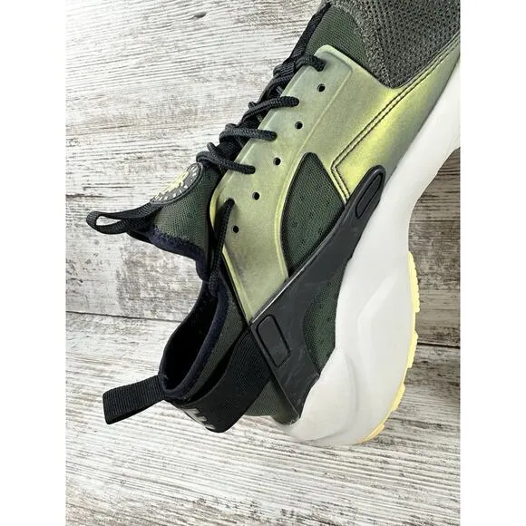 Men's Nike Air Huarache Run Ultra SE Sequoia/Metallic Green Sneakers Sz 11.5