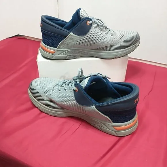 Mens Zeba Men's SZ 11.5 Hands-Free Shoes. . Condition is Pre-owned
