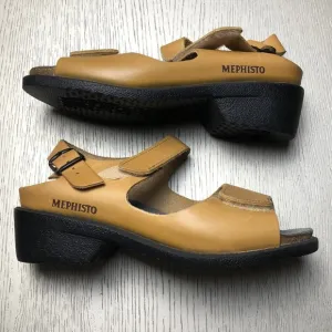 Mephisto sandals size 36