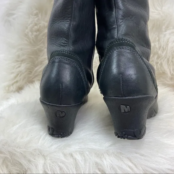 Merrell® Larkspur black leather wedge Boots 7